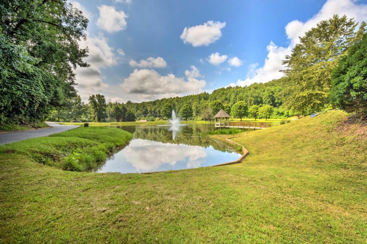 Kingwood Resort Condo With Golf Course Views! Clayton Extérieur photo